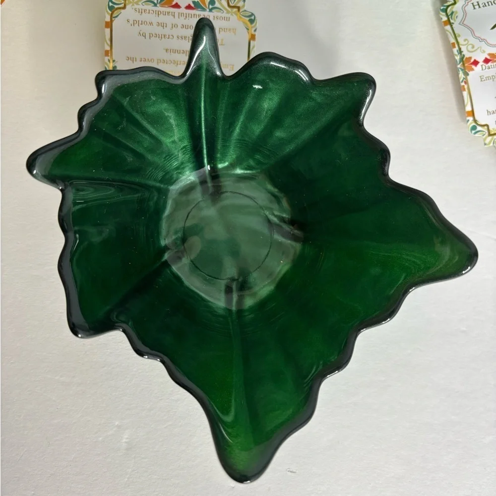 LEAF SHAPED BOWLS (SET OF 3)